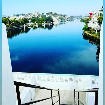 Aroma Homestay Udaipur Exteriör bild