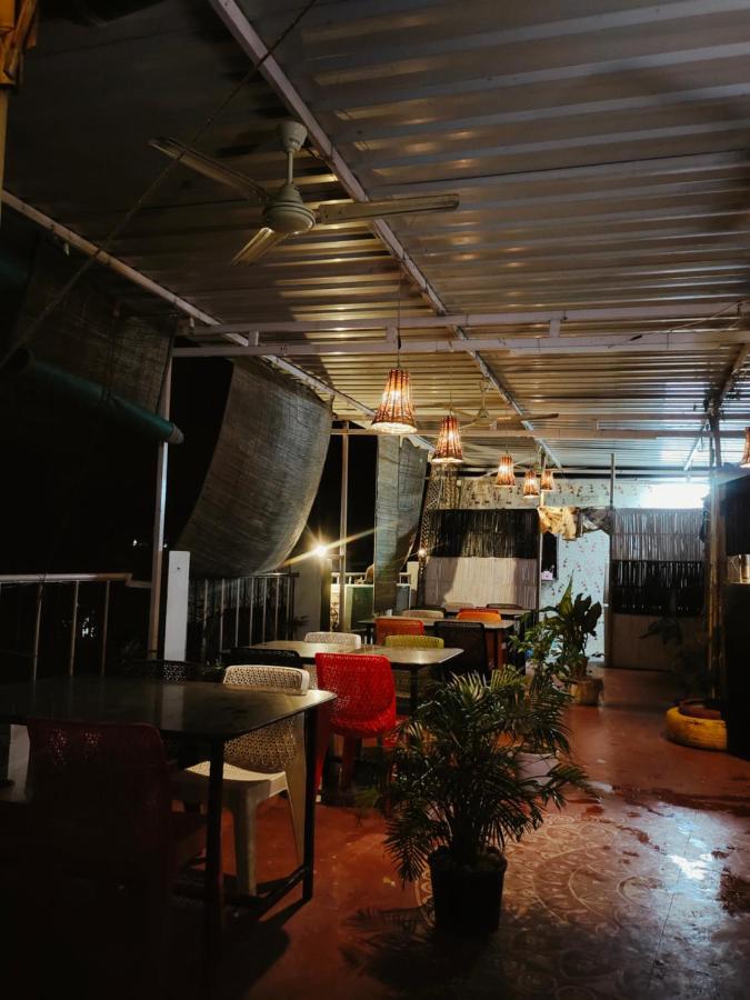 Aroma Homestay Udaipur Exteriör bild